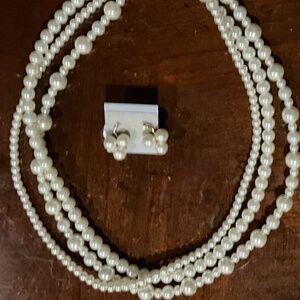 Timeless Triple Strand Ivory Freshwater Cultured Pearl Necklace/Earring Set NWT
